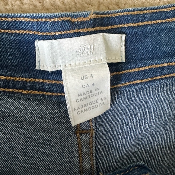 H&M Blue Denim Flared Jeans - Picture 7 of 7
